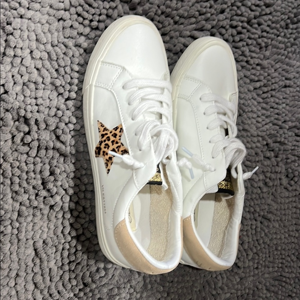 Women's White and Gold Sneakers with Leopard Star